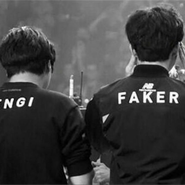 VCT CN发布XLG赛季阵容： happywei ／ VIVA ／ coconut ／ YoU ／ Rarga