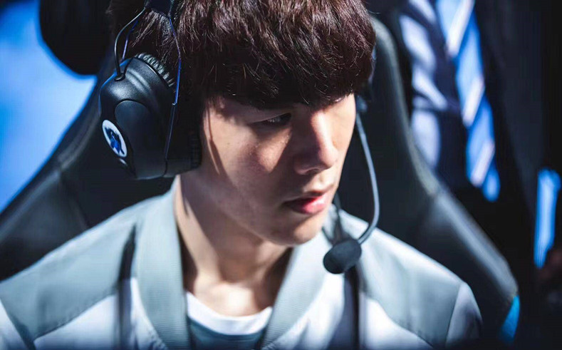 梦回2021 b1t当选对阵MOUZ MVP选手